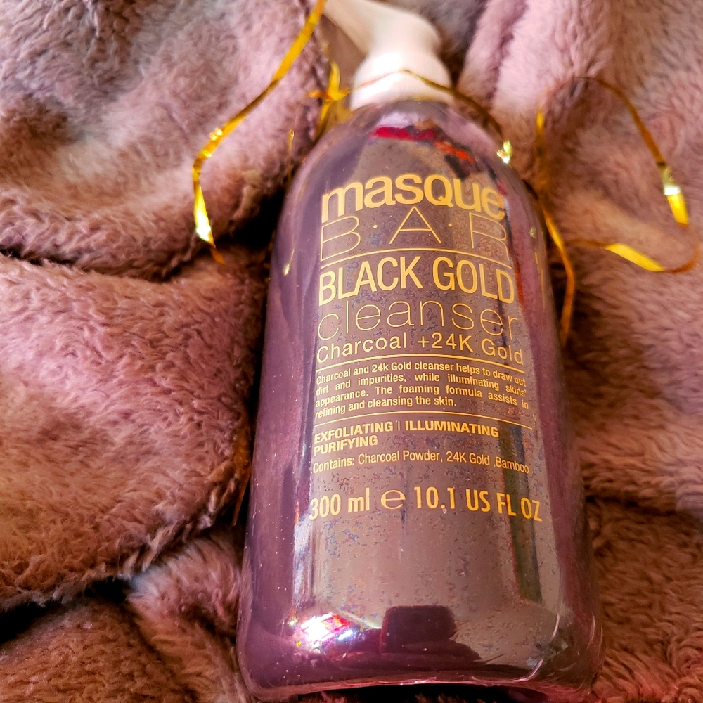 Masque Bar: BlackGold Cleanser
